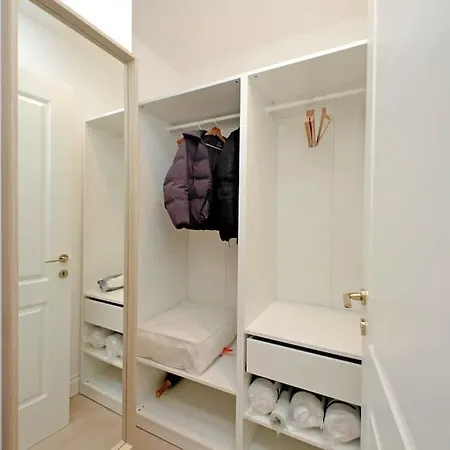 Vatican With Parking *